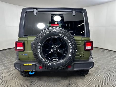 Used 2023 Jeep Wrangler Unlimited w/ Cold Weather Group image 4