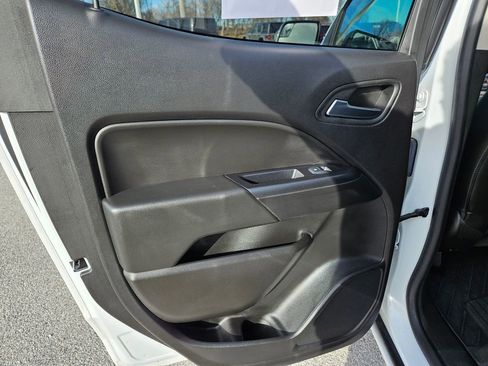 Used 2021 Chevrolet Colorado LT w/ Safety Package image 27