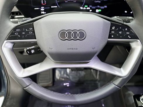 Used 2025 Audi Q6 e-tron Premium Plus w/ Premium Plus AWD/4WD image 16