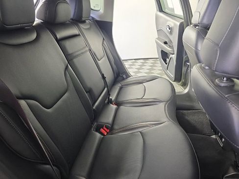 Used 2019 Jeep Compass Limited AWD/4WD image 32