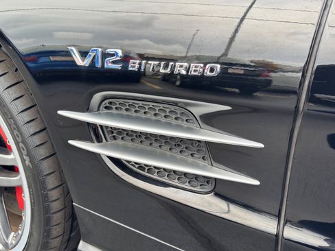 Used 2005 Mercedes-Benz SL 65 AMG image 10