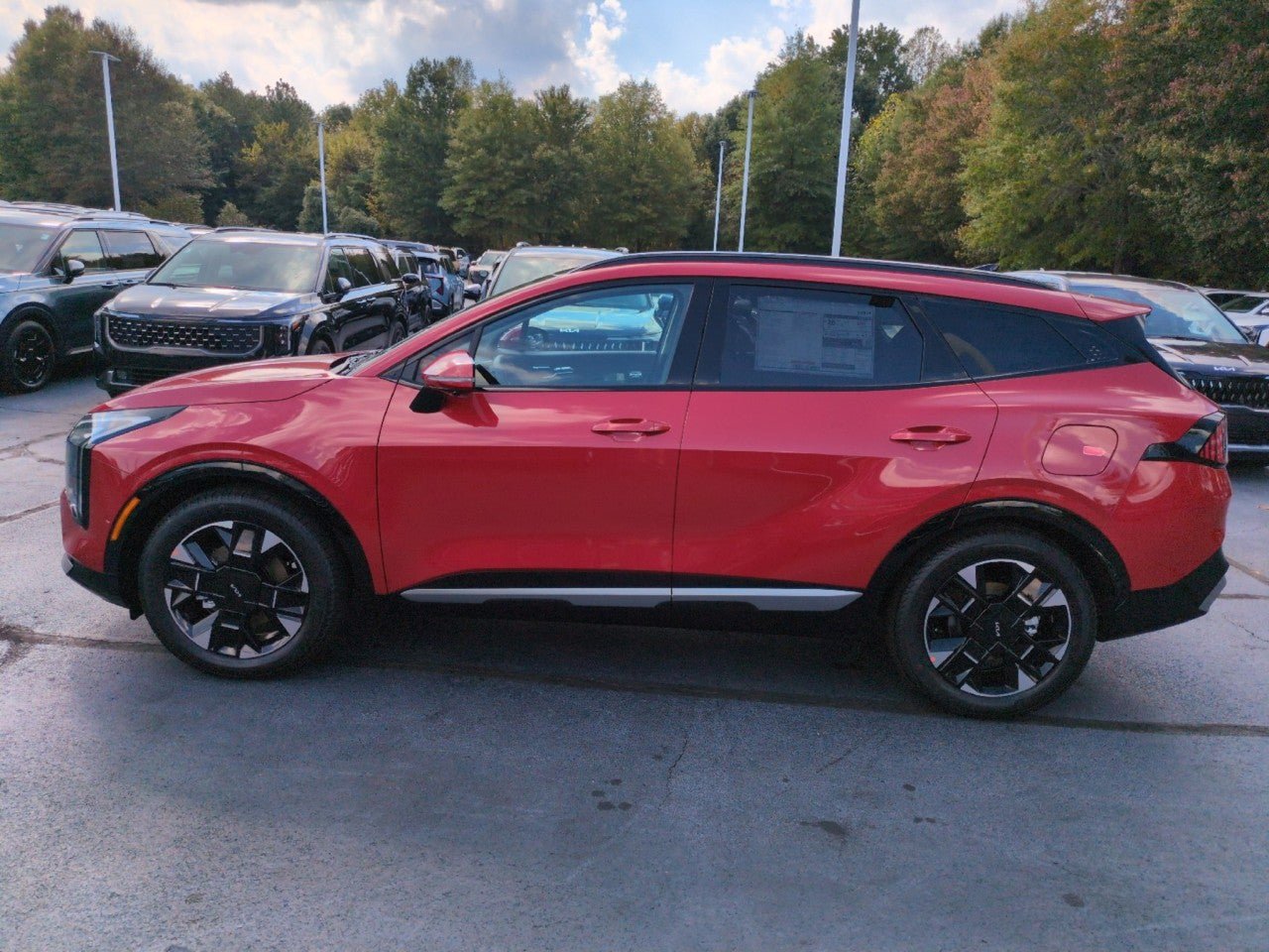New 2027 Kia Sportage SX FWD image 4
