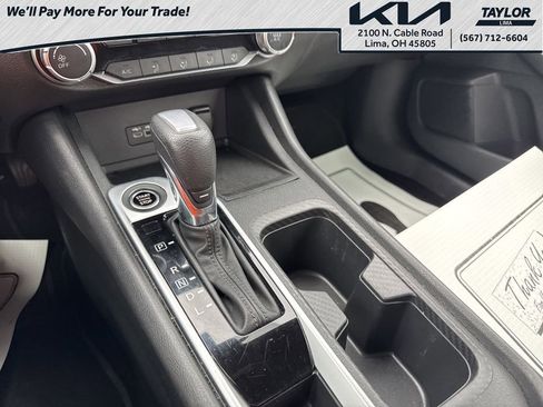 Used 2023 Nissan Sentra SV image 17