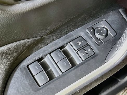Certified 2025 Toyota RAV4 XLE AWD/4WD image 16