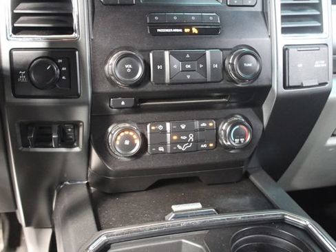 Used 2018 Ford F250 XLT w/ FX4 Off-Road Package AWD/4WD image 20