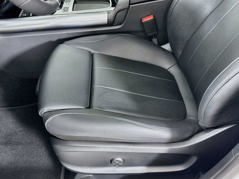 New 2026 Mercedes-Benz GLA 250 image 19