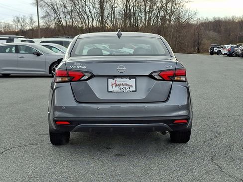 Used 2023 Nissan Versa SV w/ Trunk Package image 5