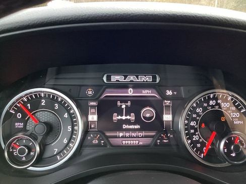 Used 2021 RAM 1500 Big Horn image 16