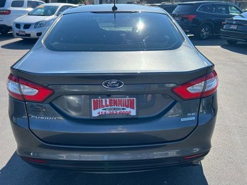 Used 2015 Ford Fusion SE w/ Equipment Group 202A FWD image 5
