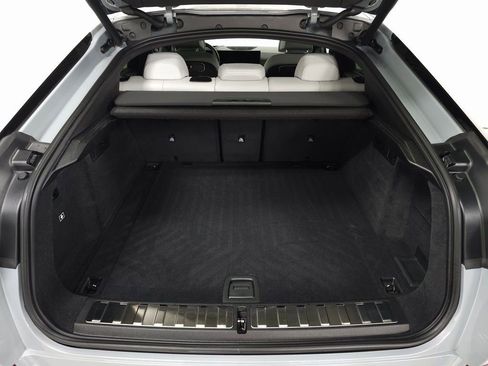 Used 2024 BMW X6 M60i w/ Dynamic Handling Package image 9