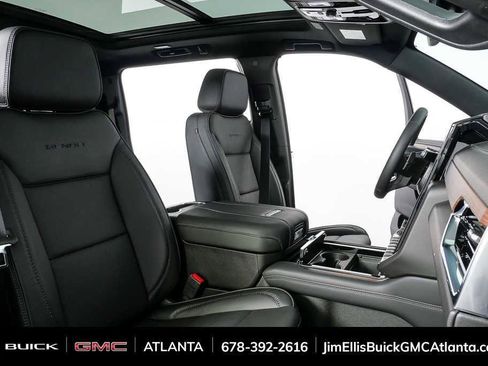 New 2026 GMC Yukon XL Denali w/ Sun & Power Step Package AWD/4WD image 24