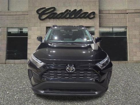 Used 2022 Toyota RAV4 XLE image 8