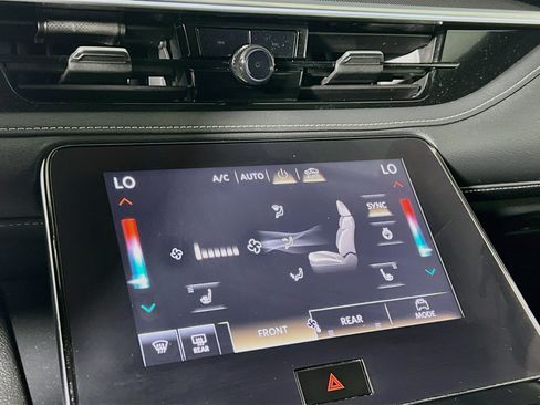 Used 2025 INFINITI QX80 Pure RWD image 25