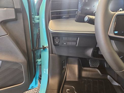 New 2026 Nissan Leaf SV+ w/ Floor Mat Package (SV+) image 16