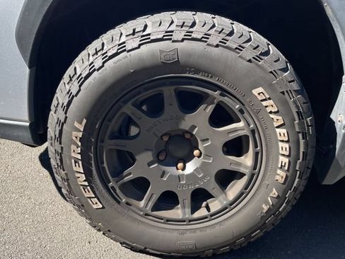 Used 2019 Subaru Crosstrek 2.0i Premium AWD/4WD image 5