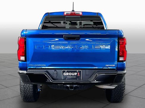 Used 2023 Chevrolet Colorado ZR2 w/ ZR2 Convenience Package III AWD/4WD image 5
