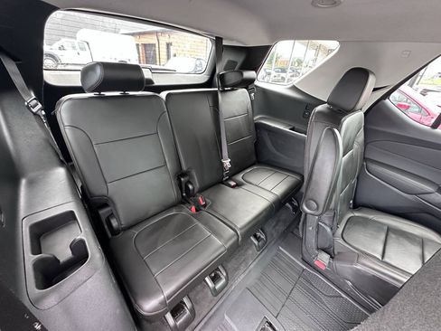 Used 2020 Chevrolet Traverse RS w/ LPO, Floor Liner Package AWD/4WD image 15