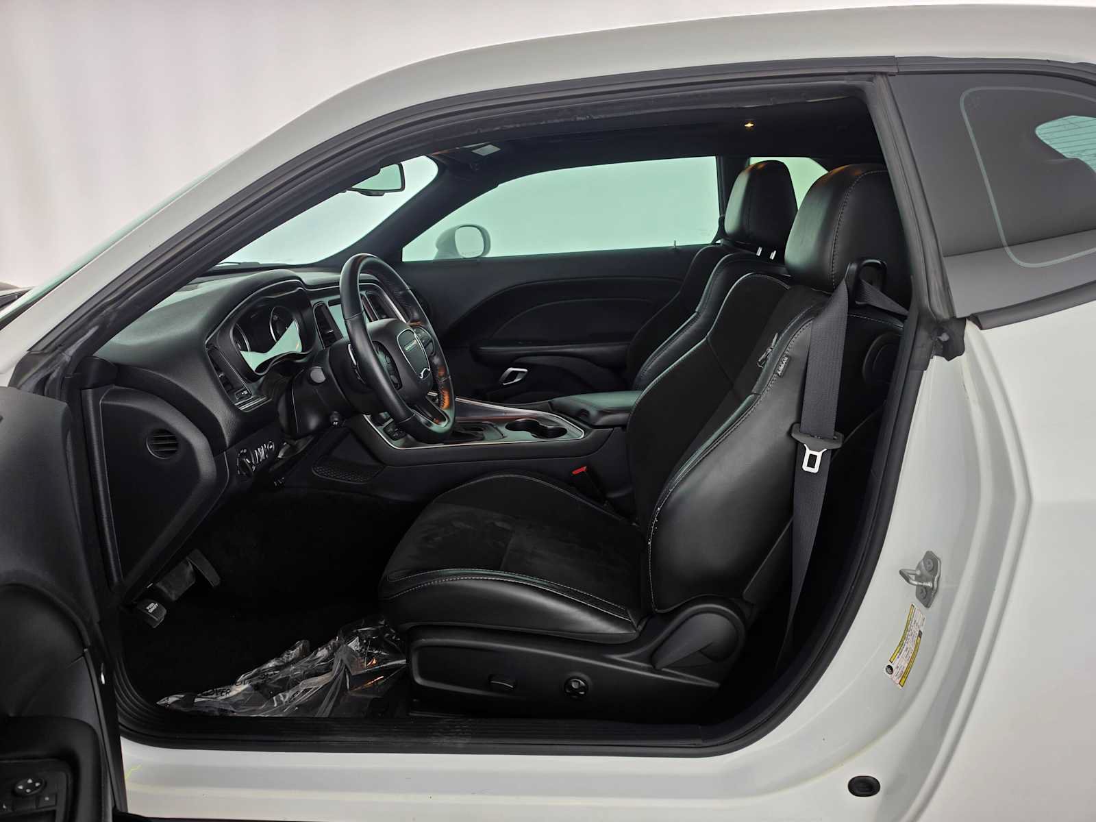 Used 2018 Dodge Challenger R/T Scat Pack RWD image 17