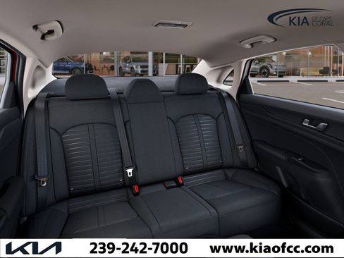 New 2025 Kia K5 LXS image 16