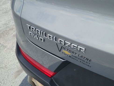 Used 2023 Chevrolet TrailBlazer ACTIV w/ Sun and Liftgate Package AWD/4WD image 6