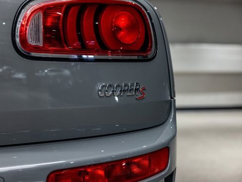 Used 2019 MINI Cooper Clubman S w/ Driver Assistance Package image 23