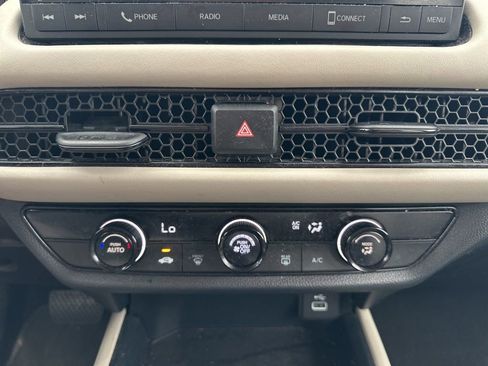 Certified 2023 Honda HR-V LX image 24
