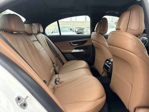 Used 2026 Mercedes-Benz E 350 Sedan image 19