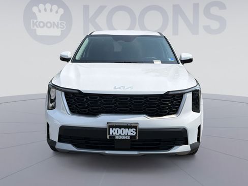 New 2026 Kia Sorento LX FWD image 11