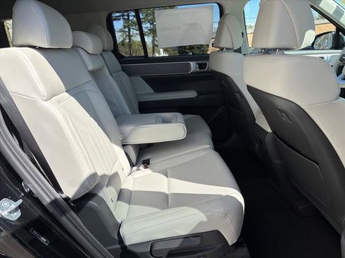 New 2026 Hyundai Santa Fe SEL FWD image 11
