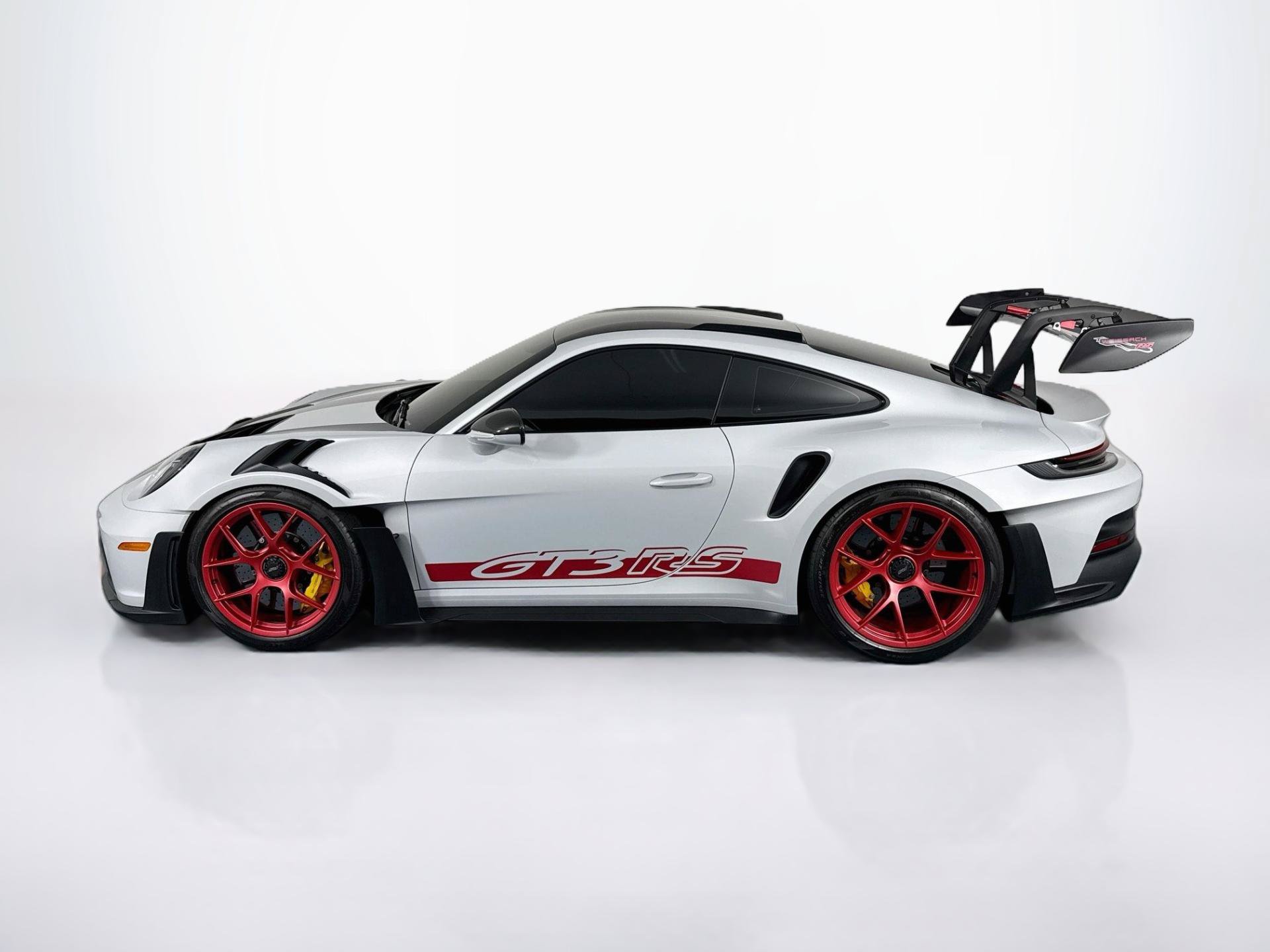 Used 2025 Porsche 911 GT3 RS RWD image 59