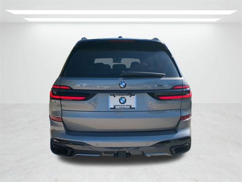 New 2026 BMW X7 xDrive40i w/ M Sport Package image 5