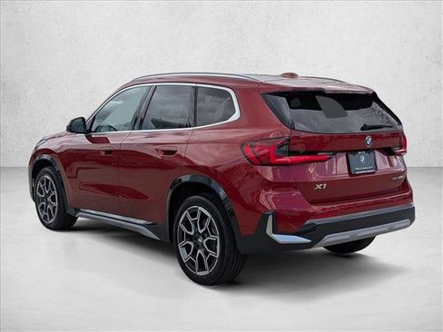 Used 2026 BMW X1 xDrive28i AWD/4WD image 8
