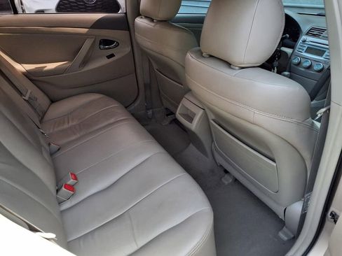 Used 2009 Toyota Camry LE image 20