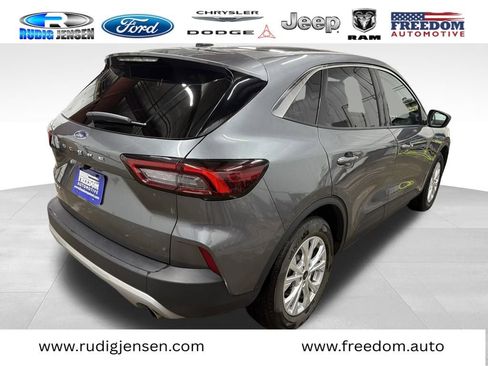 Used 2024 Ford Escape Active w/ Cold Weather Package FWD image 7