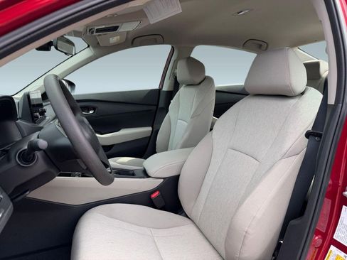 Used 2025 Honda Accord LX image 24