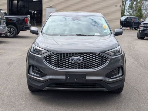 Used 2024 Ford Edge SEL image 8