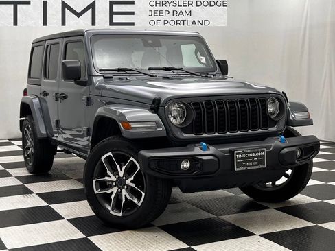 Certified 2024 Jeep Wrangler Unlimited AWD/4WD image 1