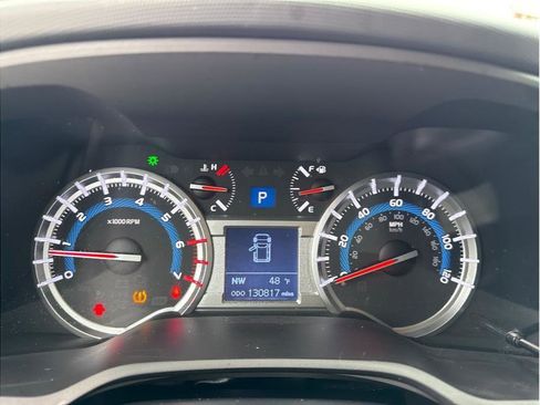 Used 2016 Toyota 4Runner Limited image 33