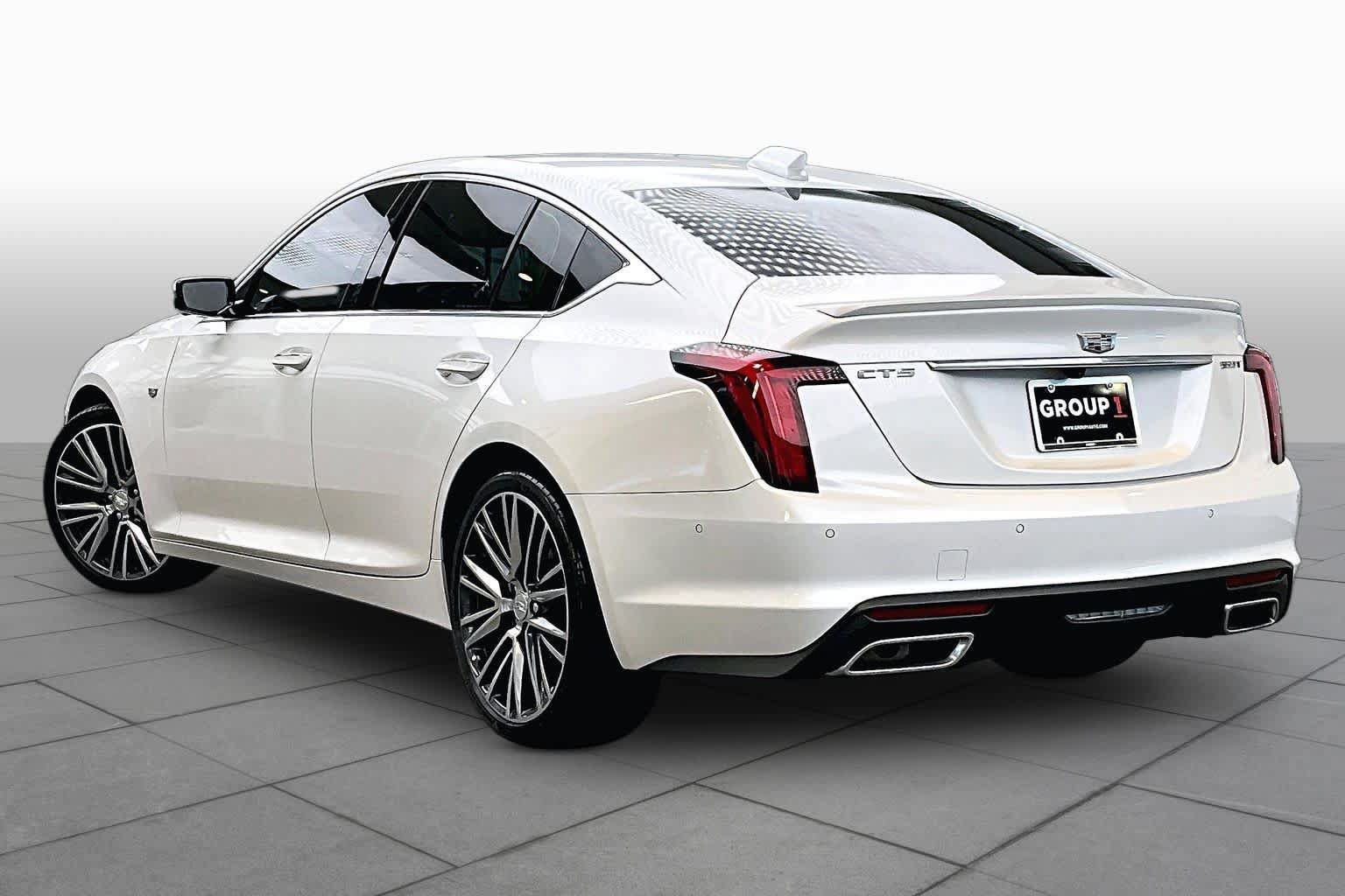 Used 2025 Cadillac CT5 Premium Luxury RWD image 12