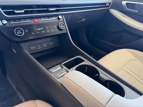 Used 2025 Hyundai Sonata SEL image 42