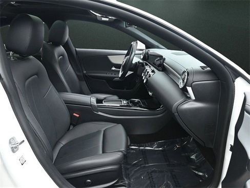 Used 2025 Mercedes-Benz CLA 250 CLA 250 image 21