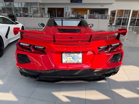 Used 2023 Chevrolet Corvette Stingray Preferred Conv w/ Battery Protection Package RWD image 10