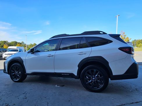 Used 2024 Subaru Outback Onyx Edition XT image 5