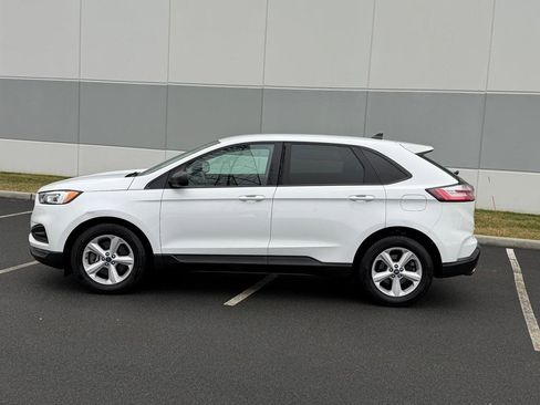 Used 2020 Ford Edge SE image 8