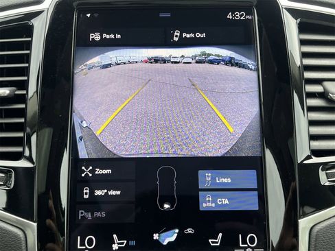 Used 2022 Volvo XC90 T6 Inscription w/ Advanced Package image 29