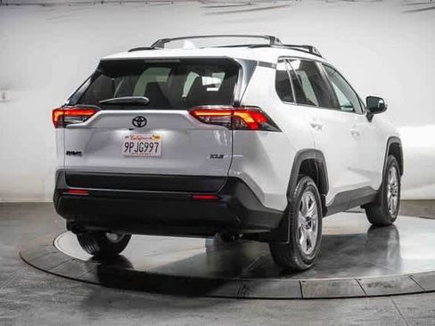 Certified 2023 Toyota RAV4 XLE image 4