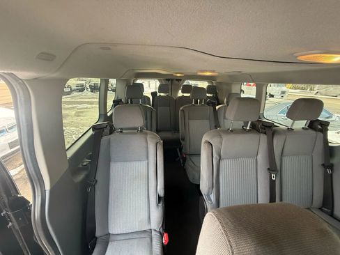 Used 2017 Ford Transit 350 XLT image 17