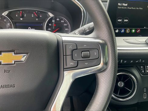 Used 2024 Chevrolet Blazer LT w/ Convenience Package FWD image 20