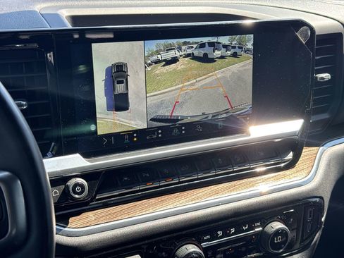 Used 2023 Chevrolet Silverado 1500 LT Trail Boss w/ LT Trail Boss Premium Package image 25