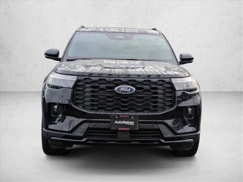New 2026 Ford Explorer ST-Line w/ ST-Line Street Pack image 5